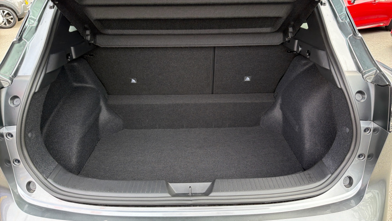 Nissan Qashqai 1.3 DiG-T MH Acenta Premium 5dr Petrol Hatchback